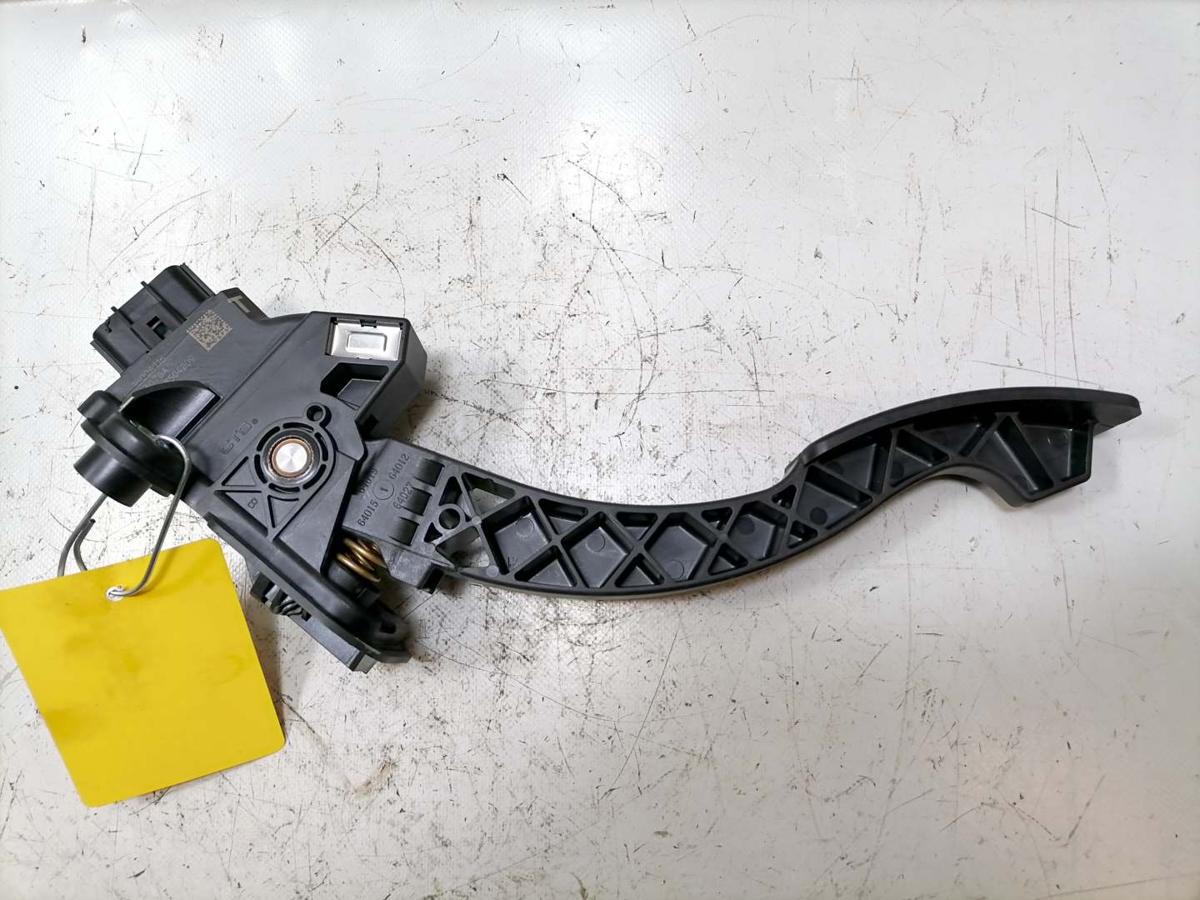 Mitsubishi Eclipse Cross GL3W original Gaspedal elektrisch 2.4 72kw Bj.2023